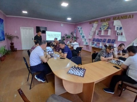 Samarqand tuman texnikumida pedagog-xodimlar o‘rtasida shaxmat va shashka musobaqasi o‘tkazildi вЂ” foto 5